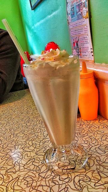 Delphine's Diner