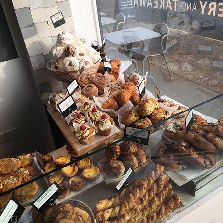 Two Magpies Bakery