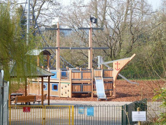 Holywells Park